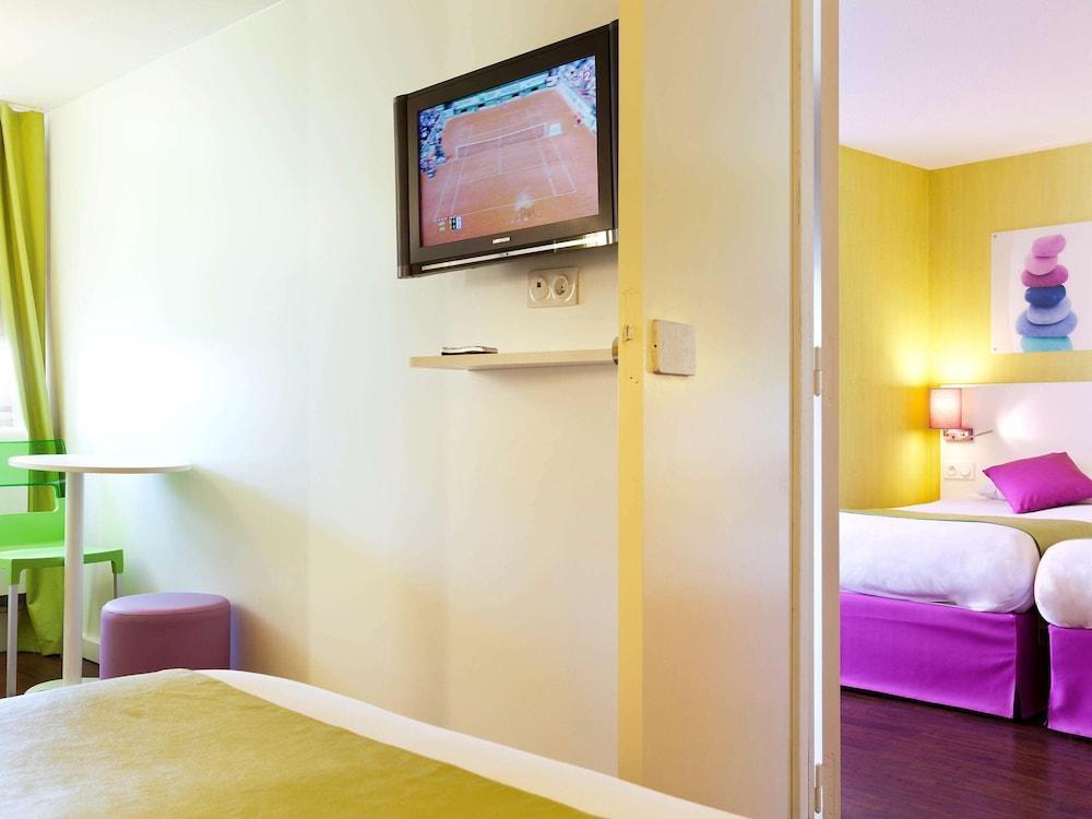 Hotel Ibis Styles Paris Saint Denis La Plaine Exterior foto