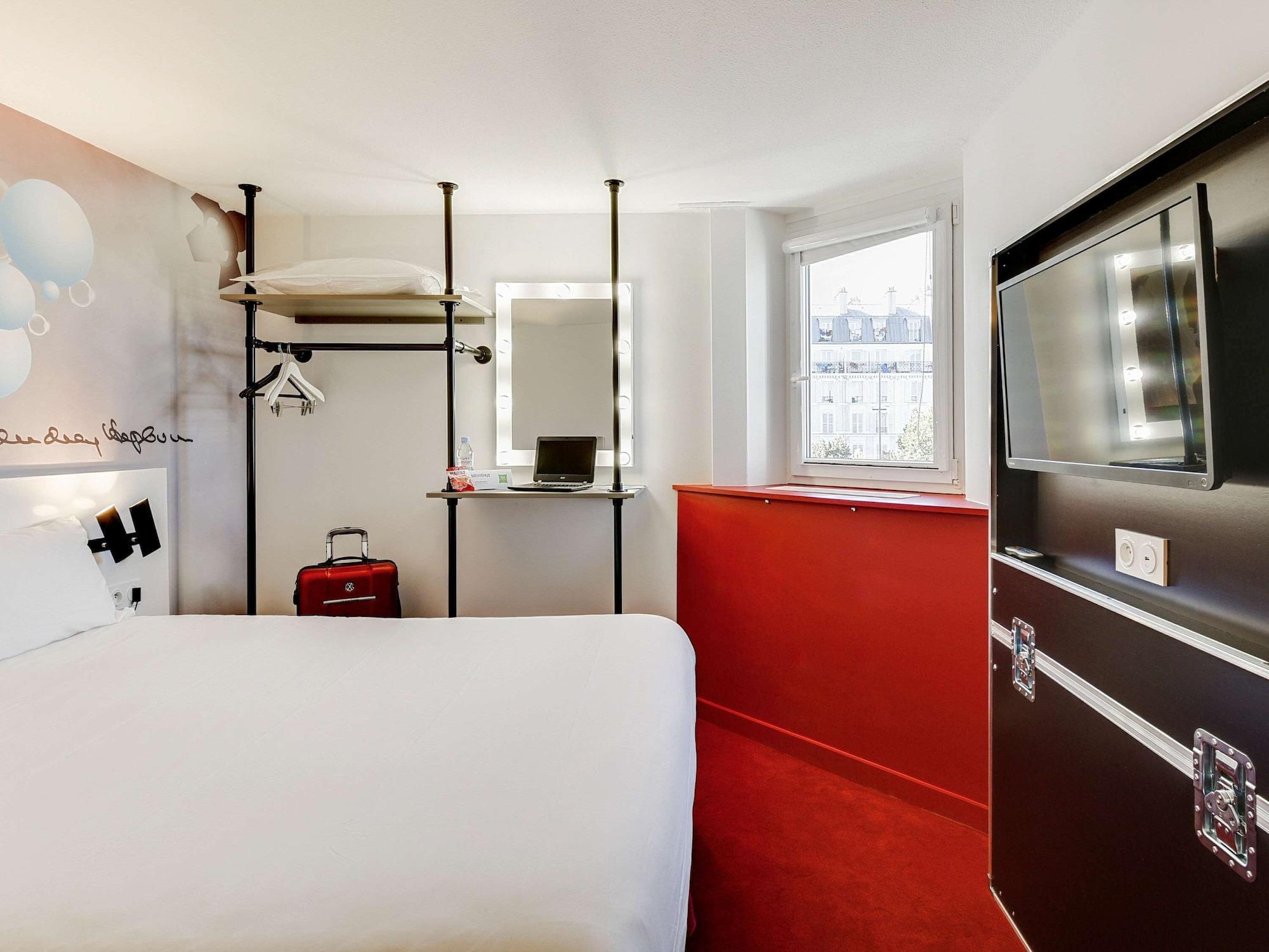 Hotel Ibis Styles Paris Saint Denis La Plaine Exterior foto